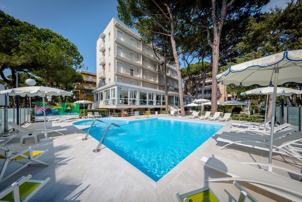 Hotel San Marco Milano Marittima Exterior foto